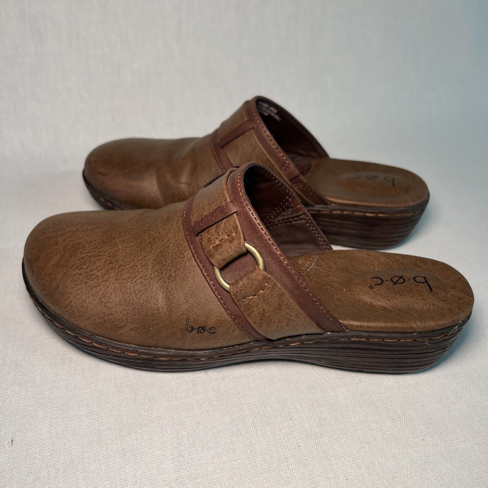 B.O.C. Shoes Womens Size 7 Brown Leather Clog Mules